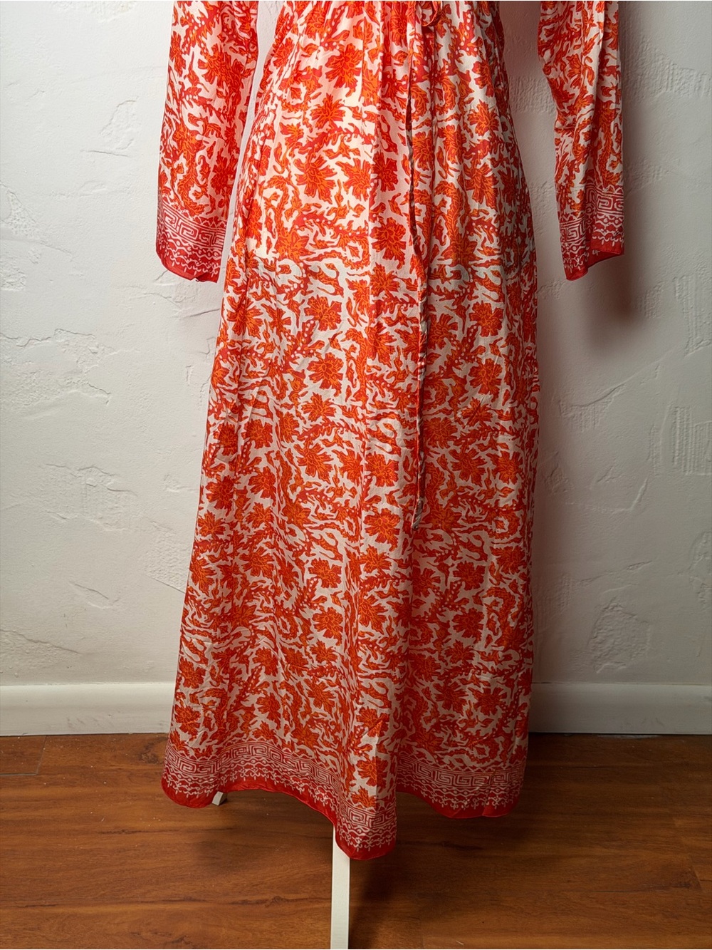 Stunning Italian Silk Red/Orange Floral V-Neck Drawstring Dress - size small 4/6 - Picture 11 of 16
